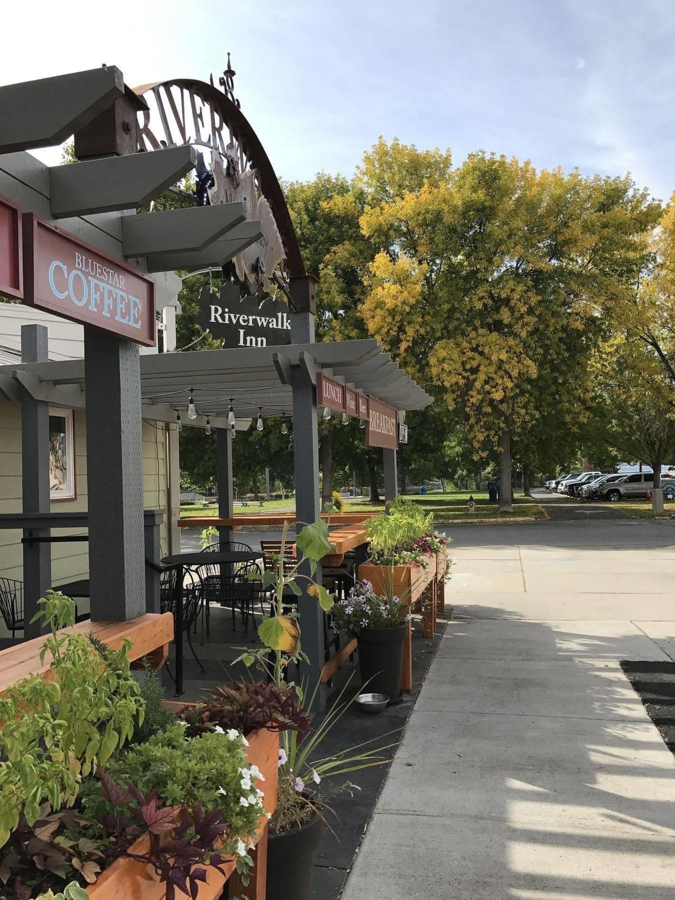 Riverwalk Inn Chelan Kültér fotó